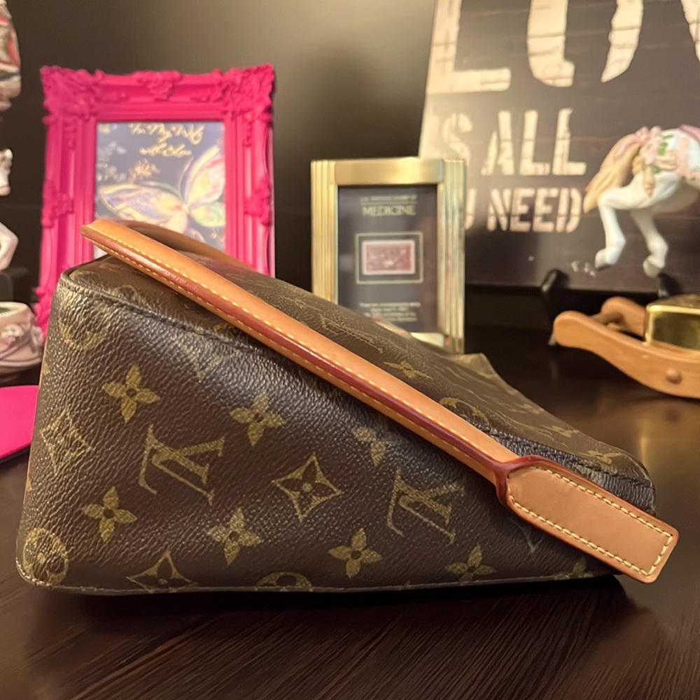 SOLD!!!!! Authentic Louis Vuitton Mini Loop Handbag - Picture 5 of 13